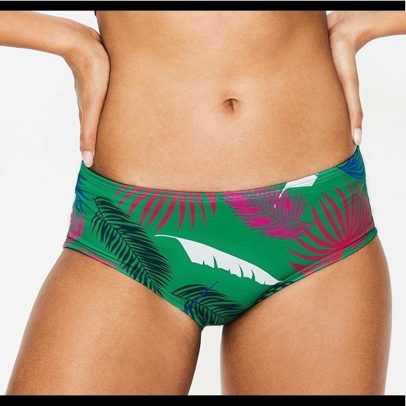 Boden Other - Boden, Rich Green w/Contrasting Colored Leaf Print, Gorgeous, 8